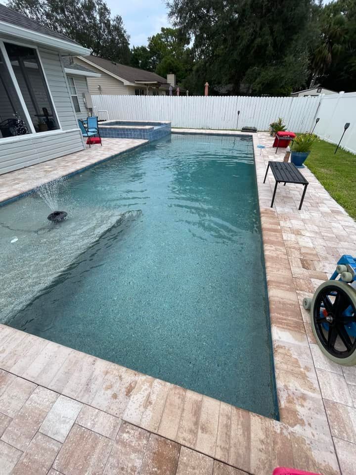 Rectangular Swimming Pool with Spa