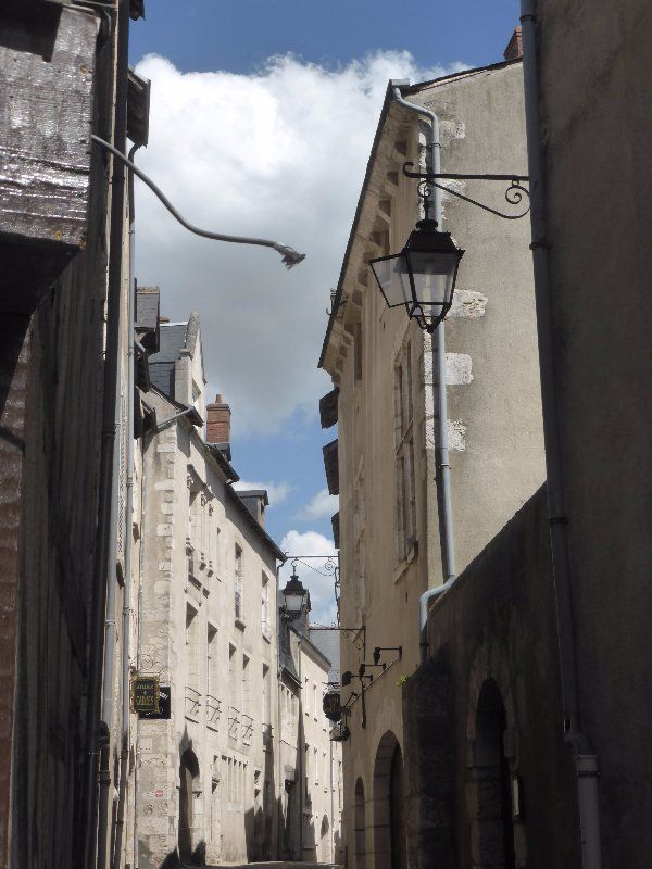 Narrow street in Bloise