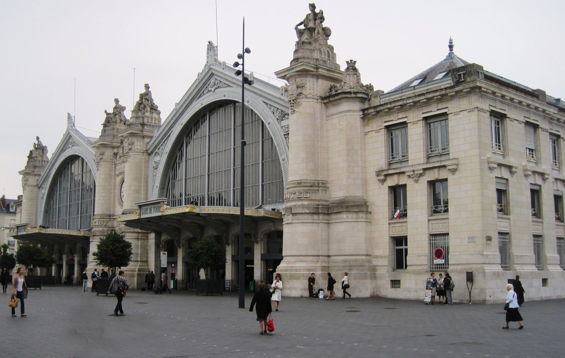 View of the grand front elevation of the railway station in Tours