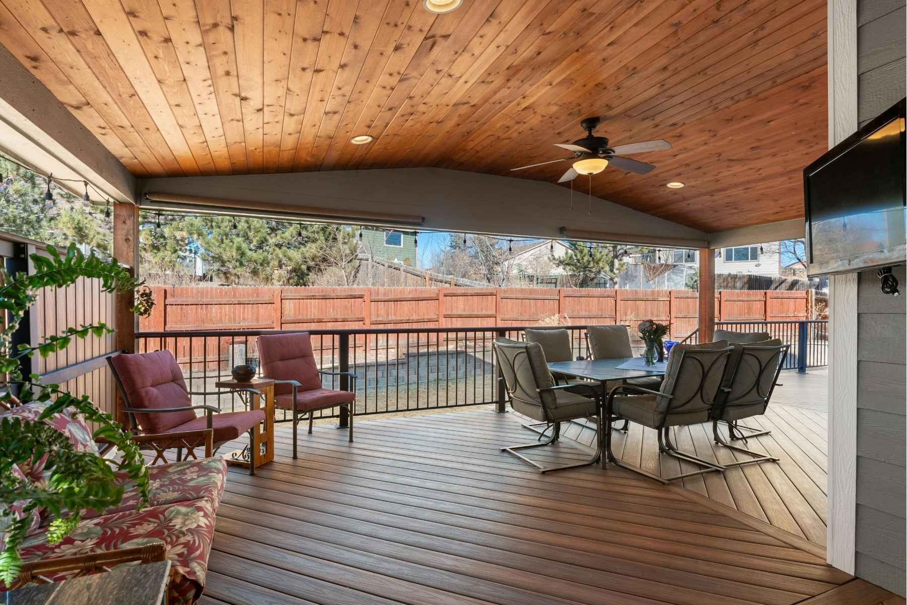 Deck Coquitlam