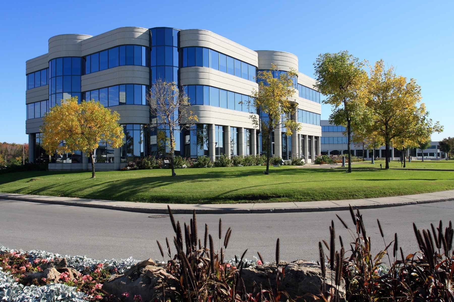 commercial landscaping and hardscaping