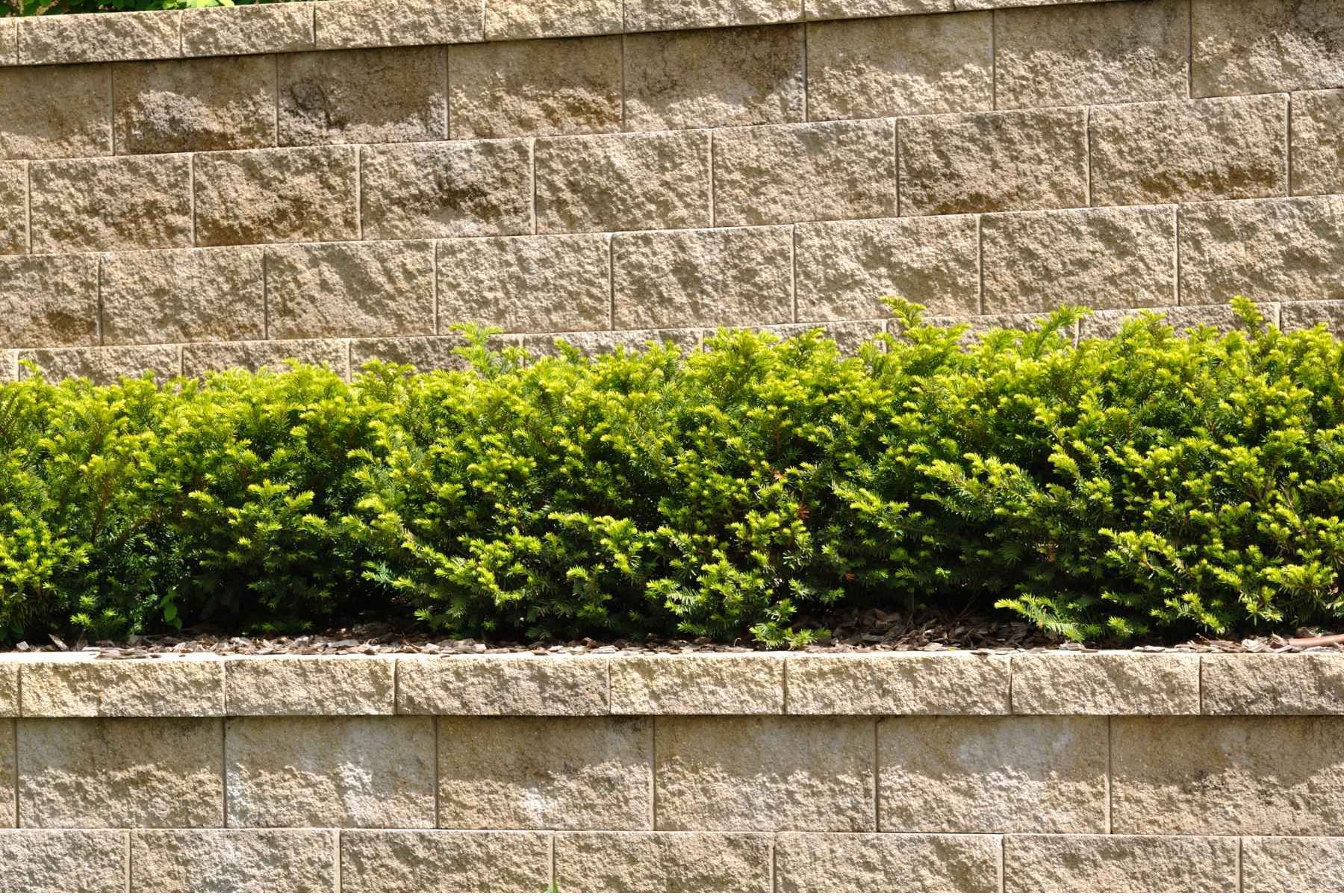 commercial retaining wall