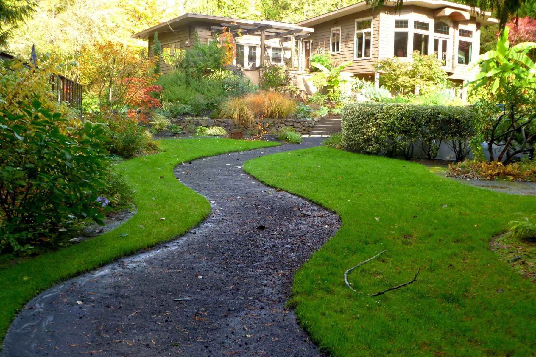 hardscaping companies