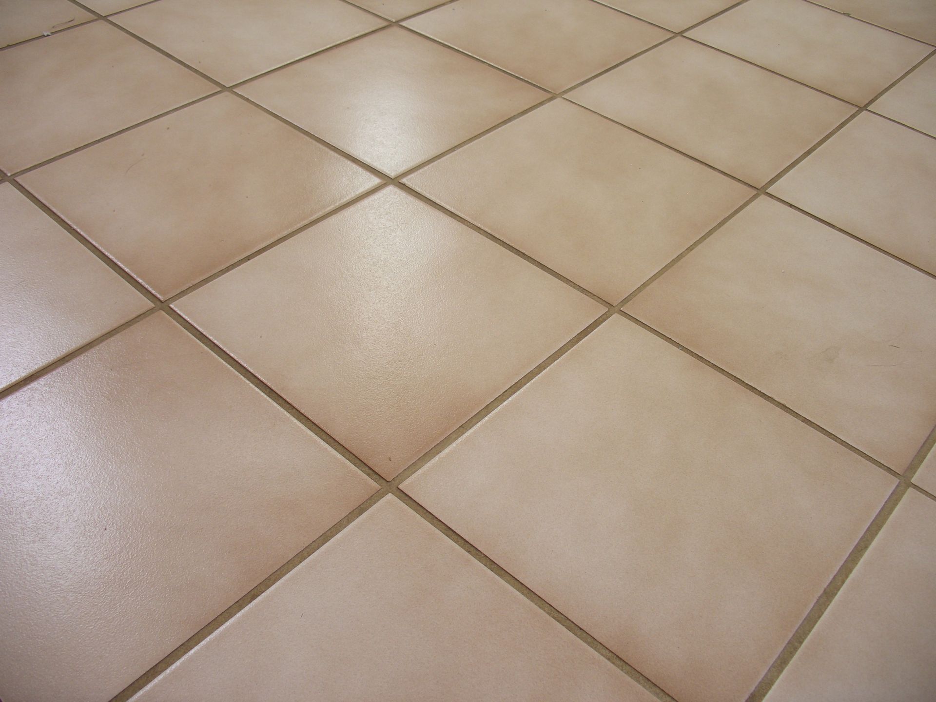 Dirty tiles - Macomb, MI - Night Owl Express Carpet Cleaning