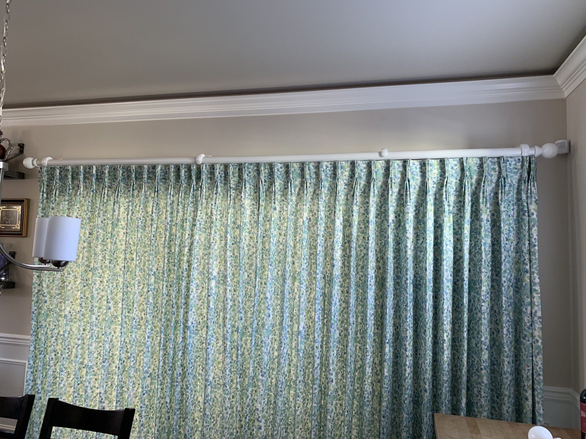 Dining room in Maple Valley, WA with custom drapes