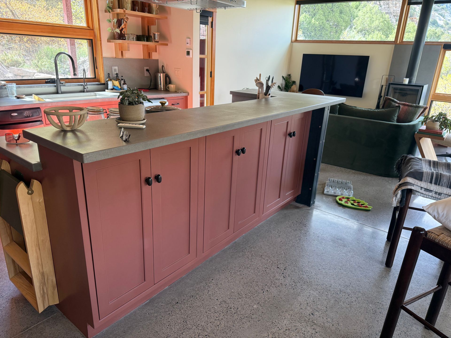 cabinet painting  and finishing