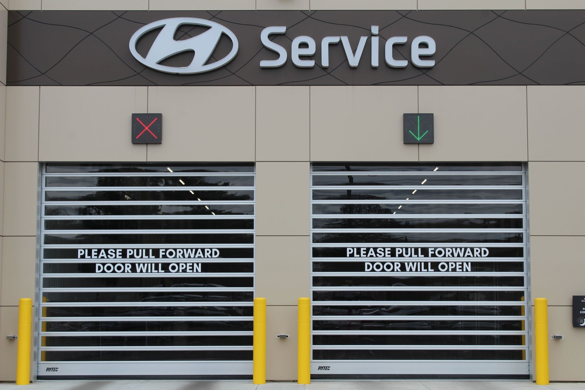 Gary Rome Hyundai Service Building
