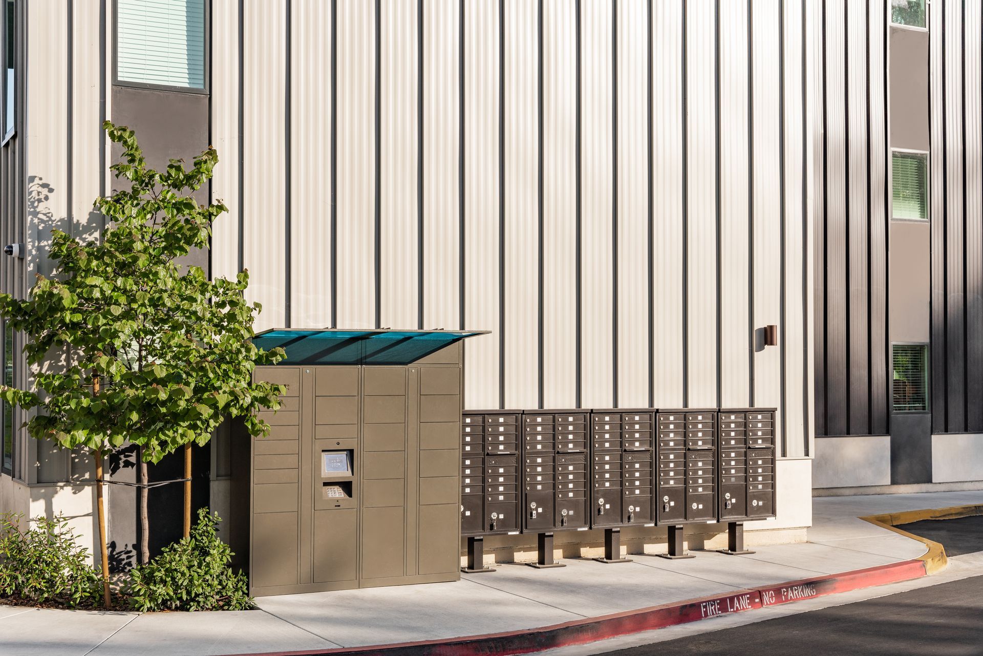 A building with a lot of mailboxes on the side of it