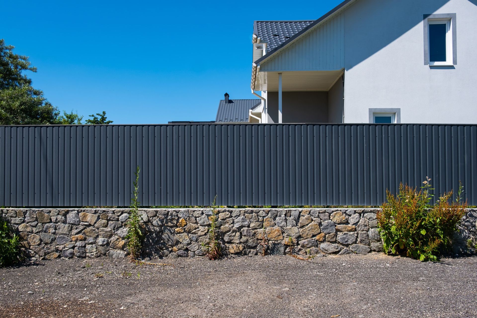 Expert Colorbond Fencing in Canberra | Can Fence