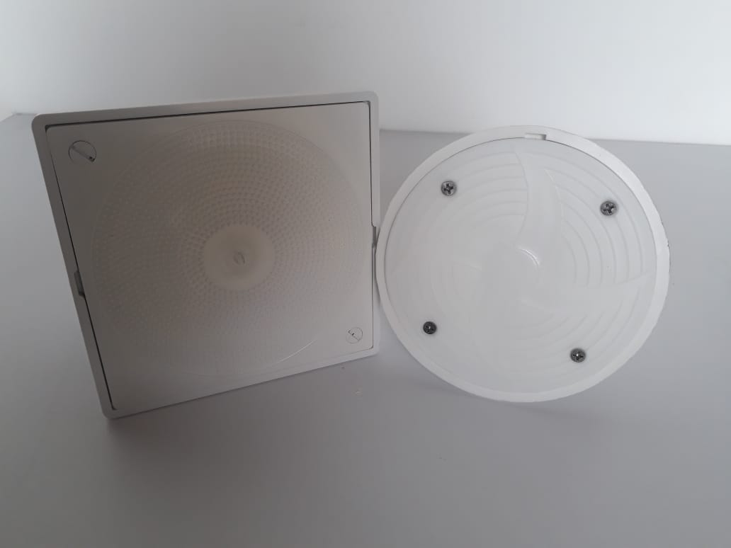 Accesorios para piscinas - Caja de anden plastica cuadrada y redonda nacionales