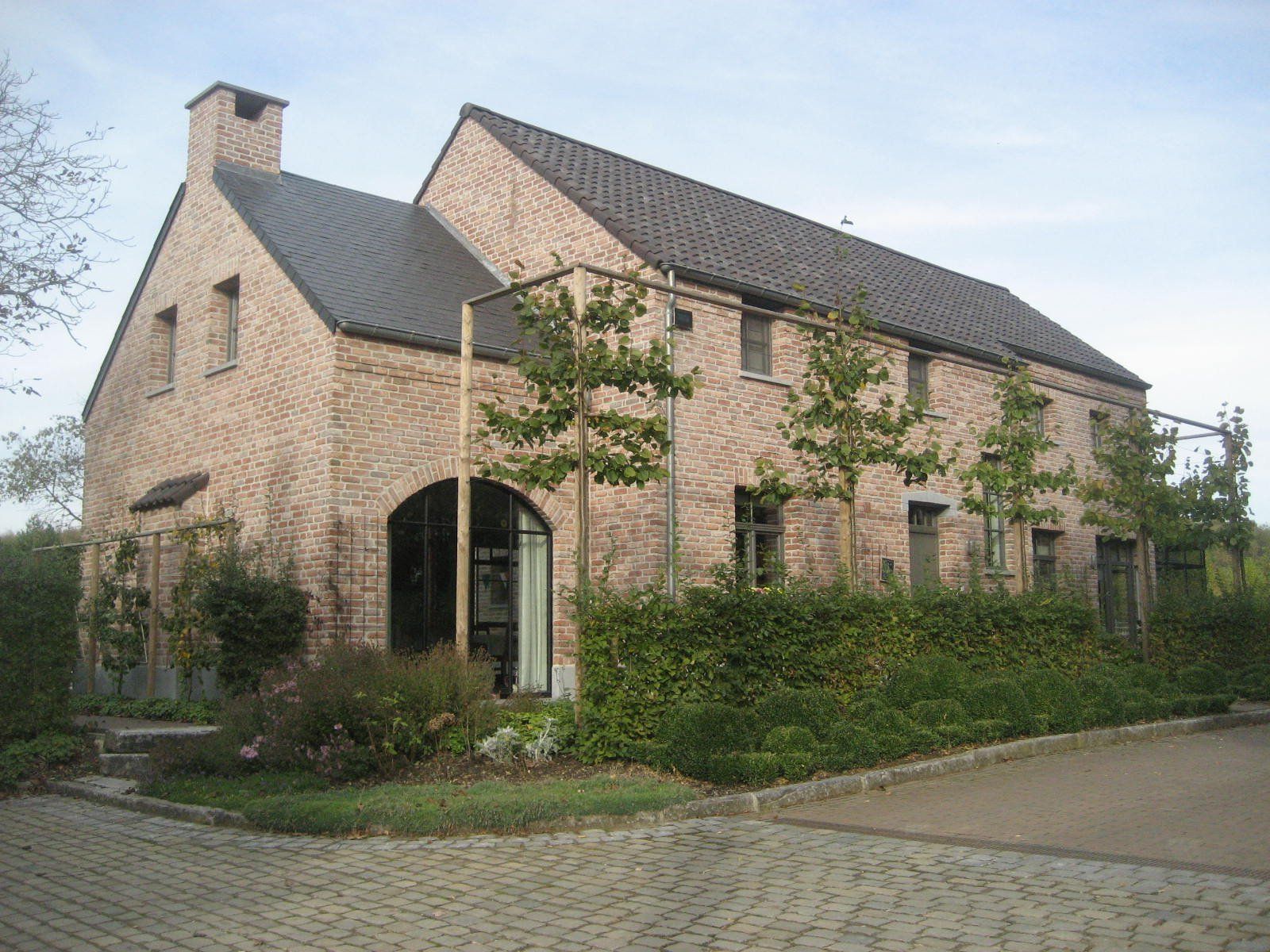 Herbouw van woning in langgevelstijl in Bekkevoort - Architectengroep-Janssens