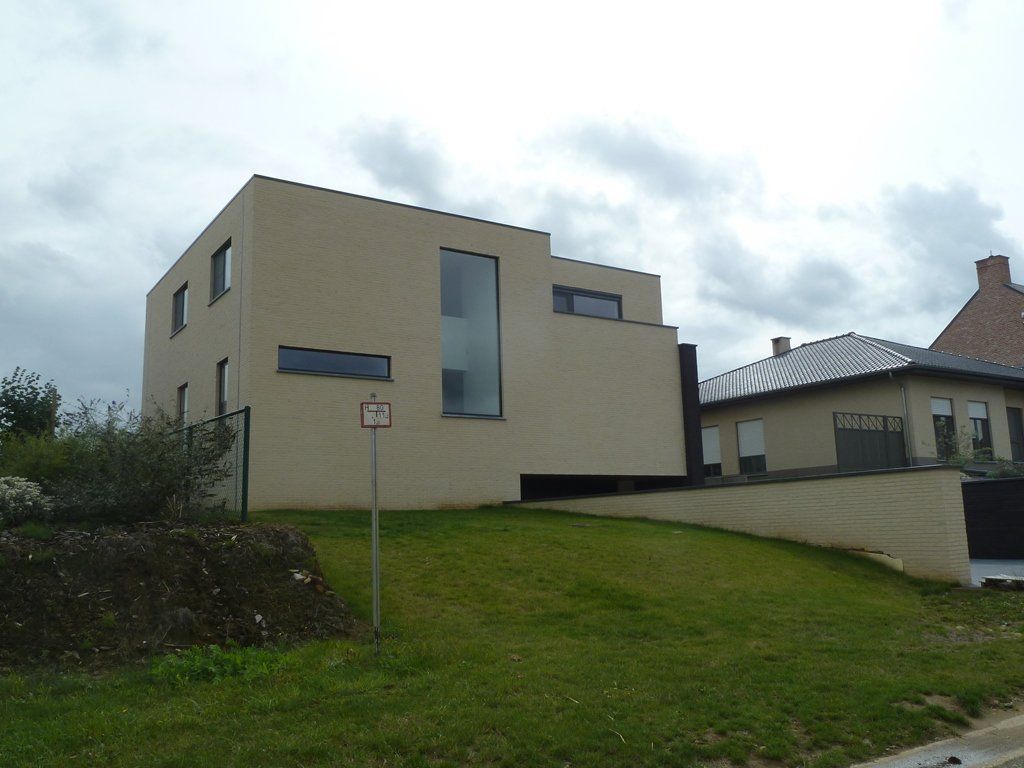 Moderne energiezuinige nieuwbouw in Assent Bekkevoort - uitvoering - Architectengroep Janssens