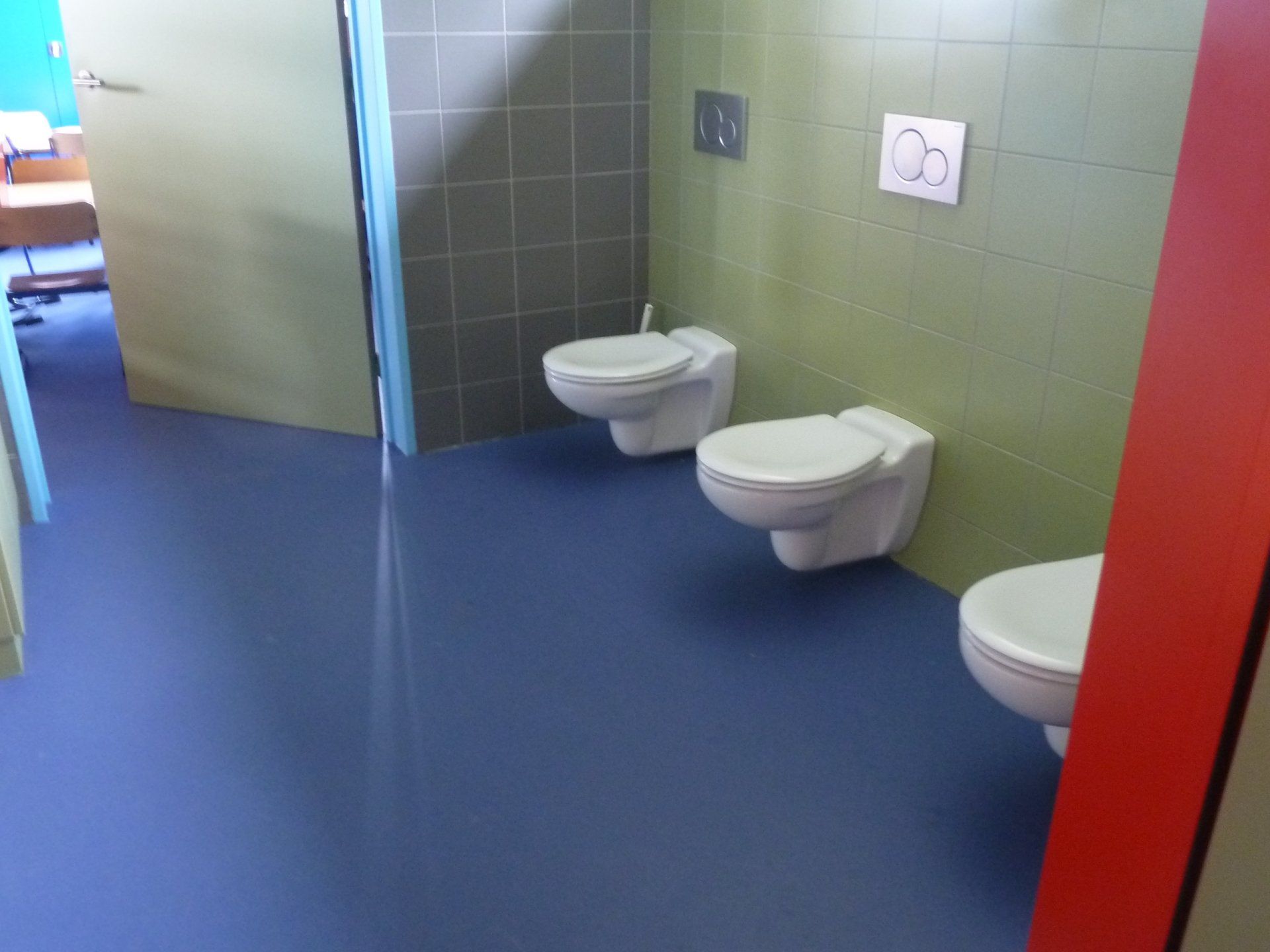 Verbouwing school Stokpaardje in Scherpenheuvel-Zichem - Sanitair -  Architectengroep Janssens