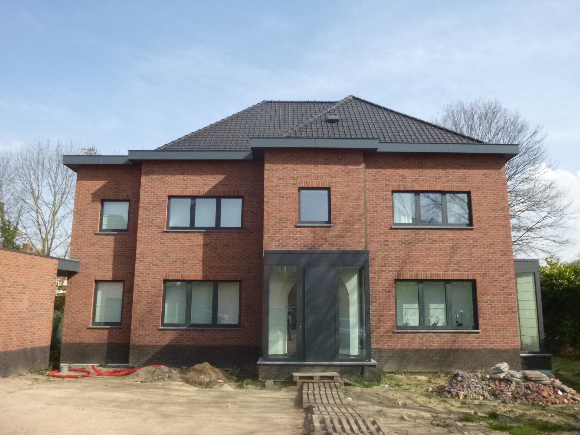Verbouwing landhuis in manoir stijl tot lage energiewoning in Aarschot - Buiten9 - Architectengroep Janssens