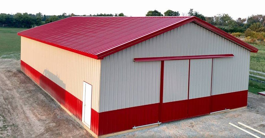 red and tan pole barn
