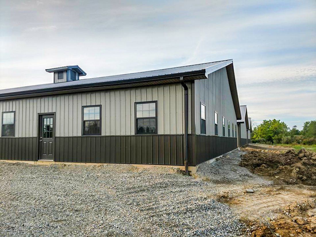 tan & brown horse barn