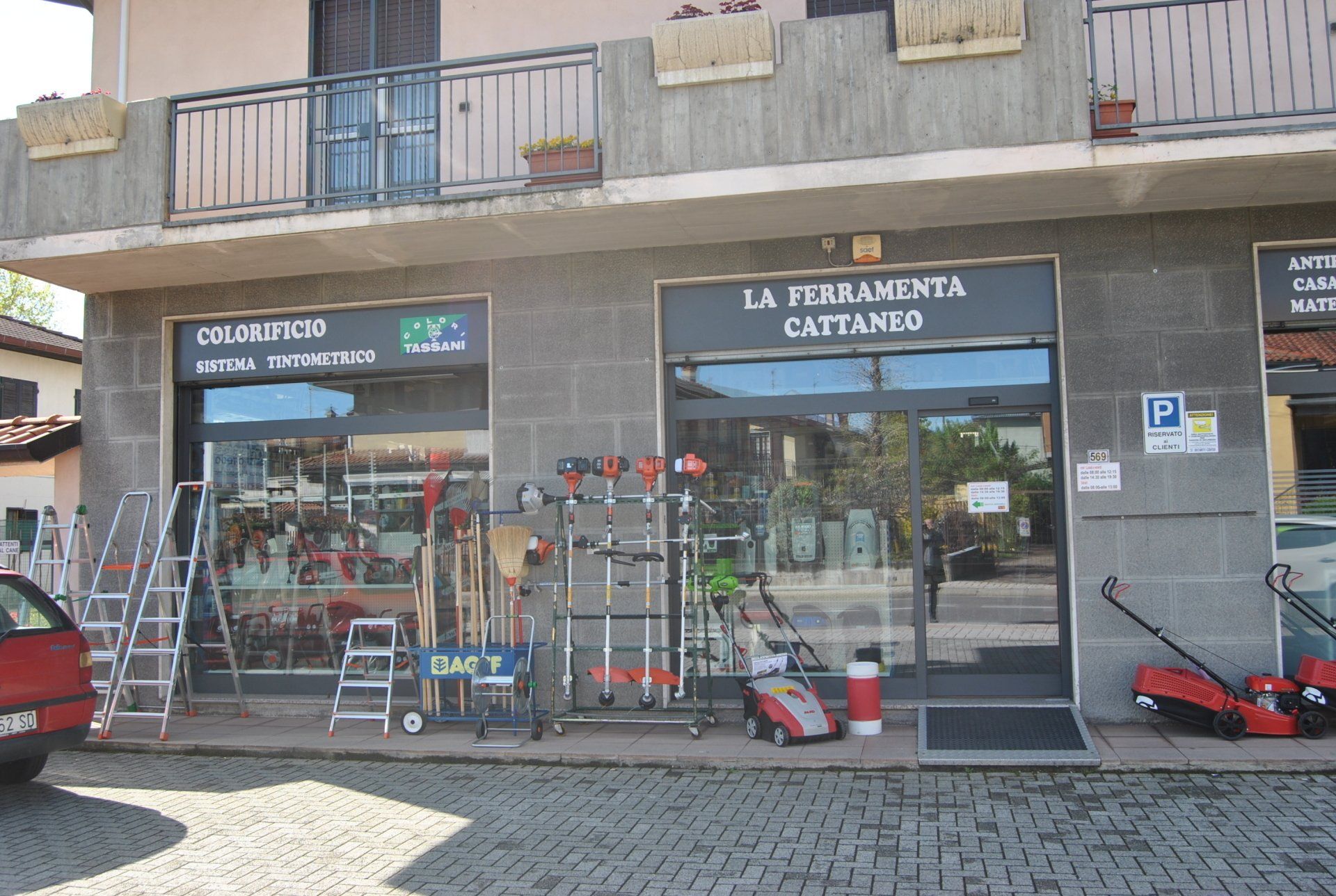 ferramenta cattaneo esterno