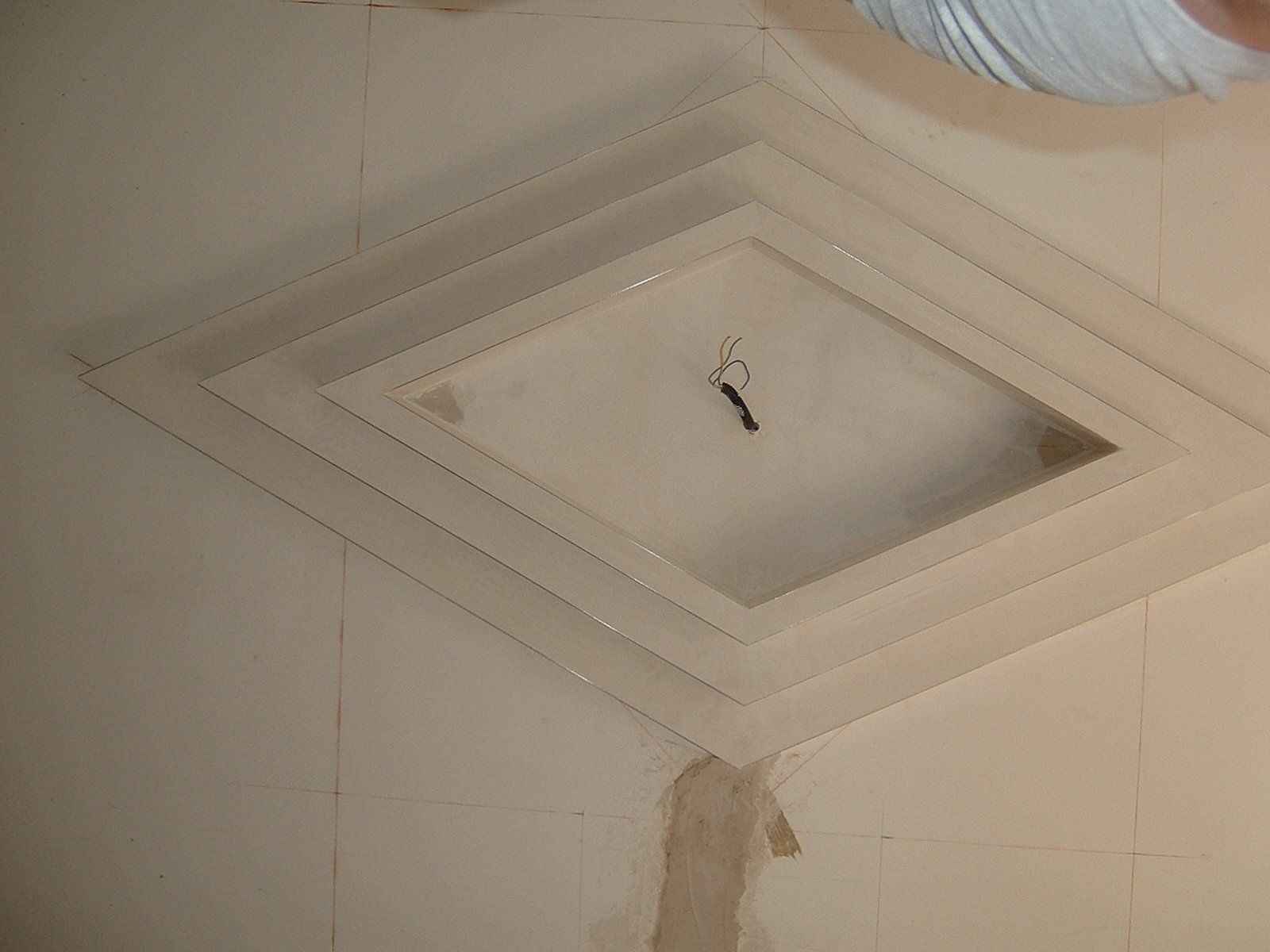 decorazione  soffitto angolo