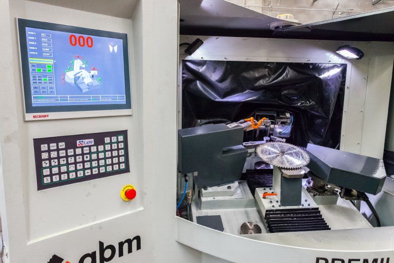 Macchinario a controllo numerico