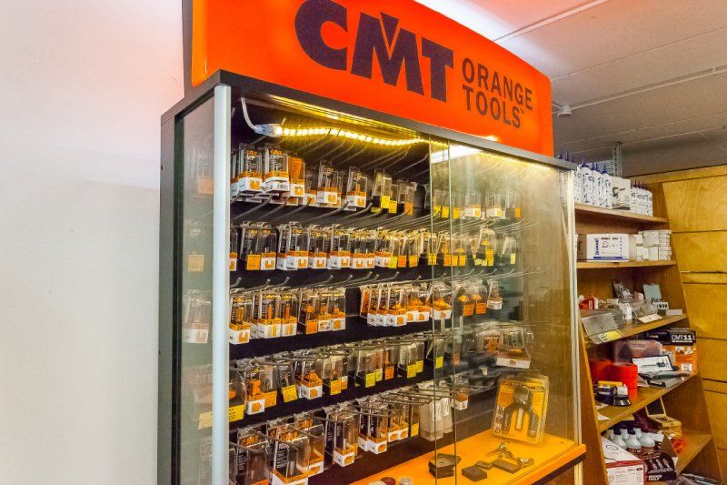 Vendita di accessori per macchine utensili