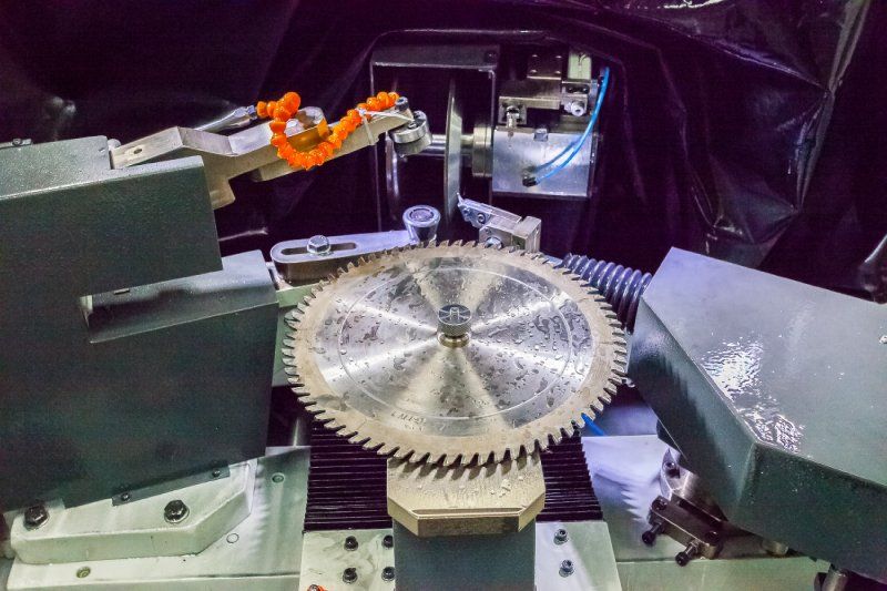 Lama circolare per affilare lame