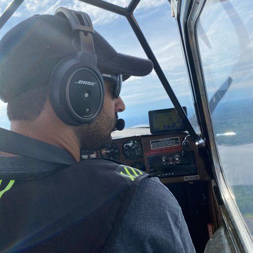 David naimian pilot oak lake lodge fly in fishing walleye ontario