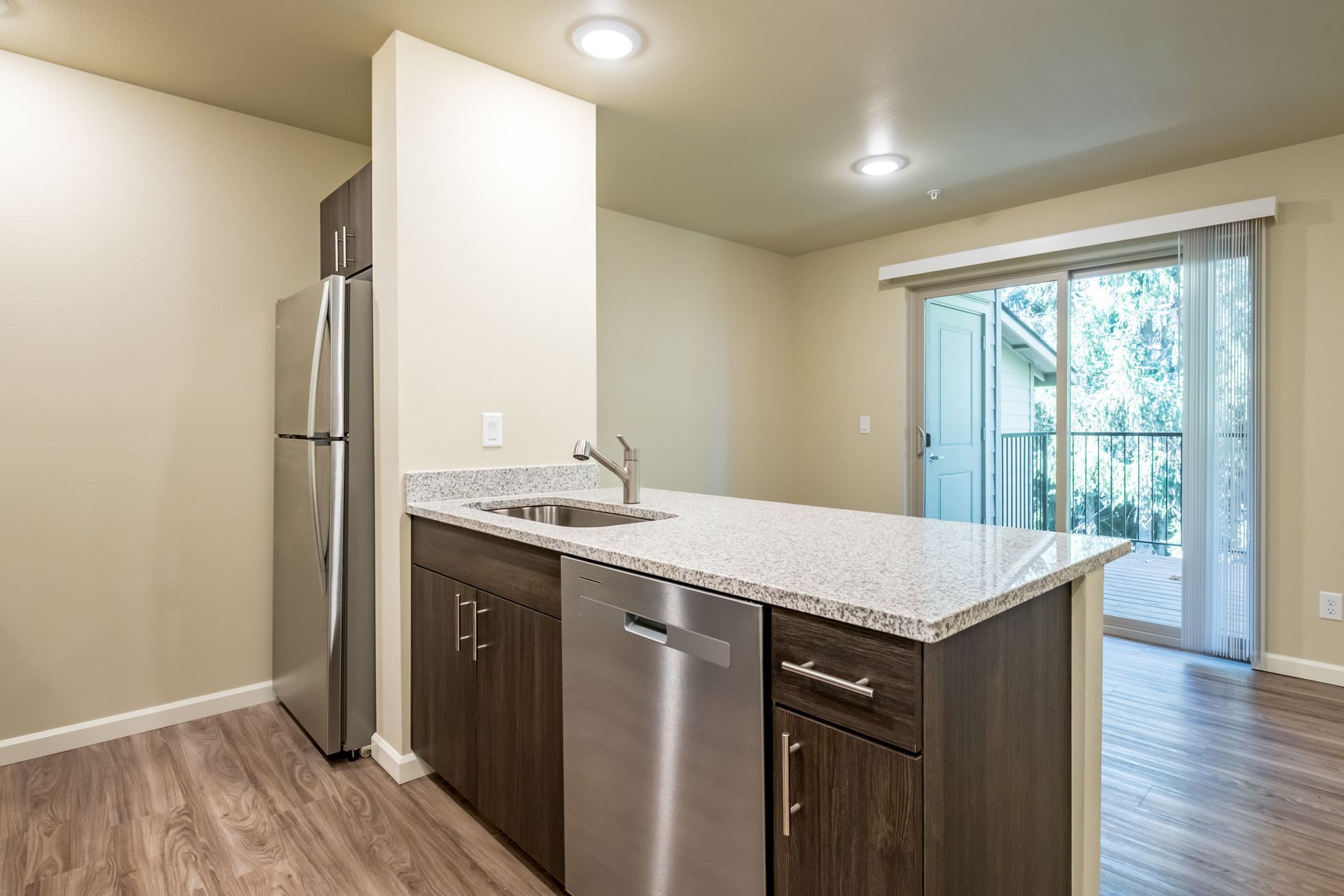 Harmona Heights Apartment community in South Salem Oregon, one-bedroom one-bathroom – kitchen, refrigerator dishwasher.