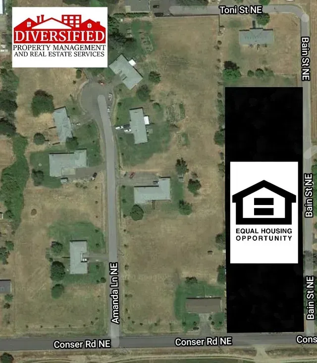 Amanda Lane Duplexes in Millersburg Oregon, marketing brochure photo.