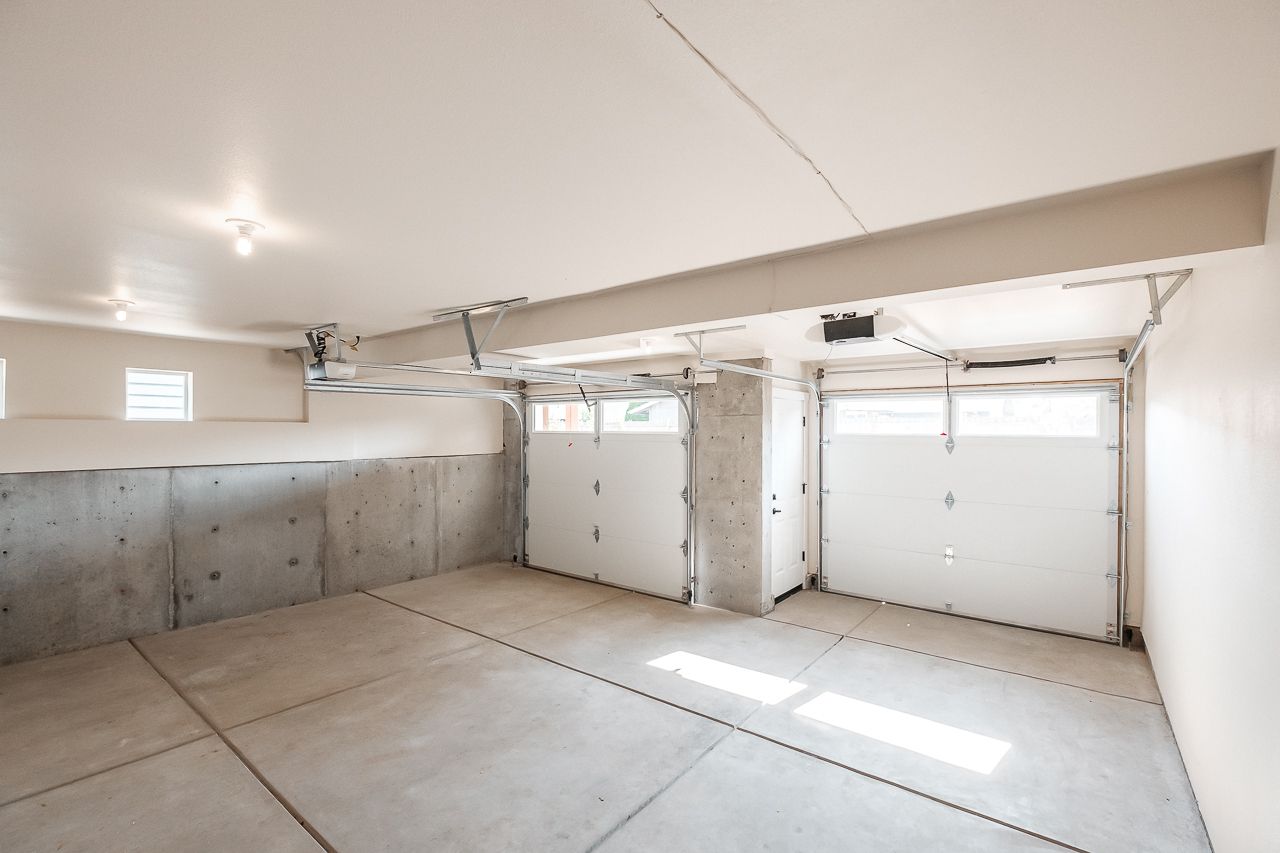 Goodnight Townhomes in Corvallis, OR, Near Oregon State University, three-bed, 2.5 bath – garage.