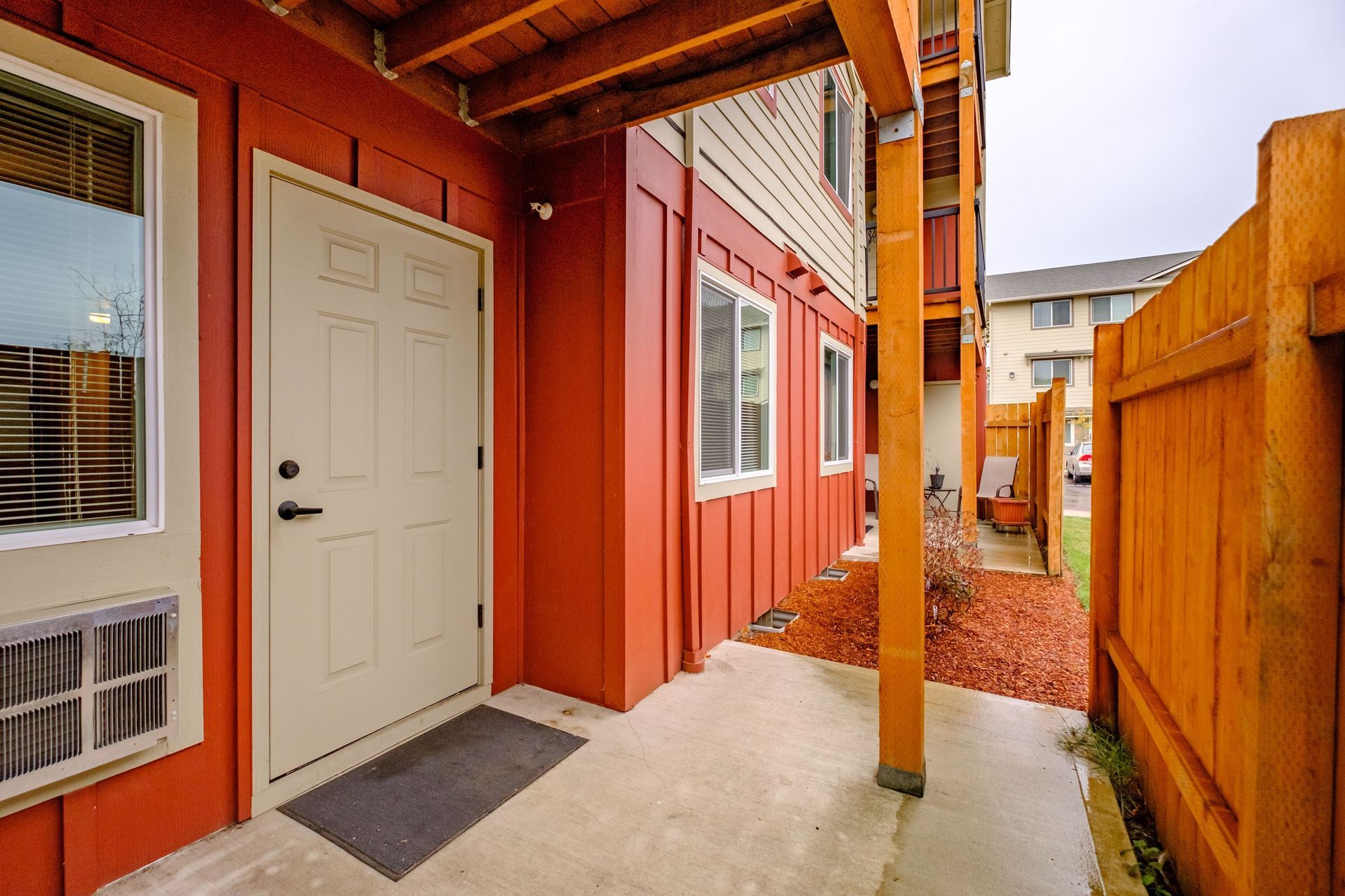 Lafayette Place Apartments in McMinnville, Oregon, near Linfield University – one-bedroom one-bath – patio.