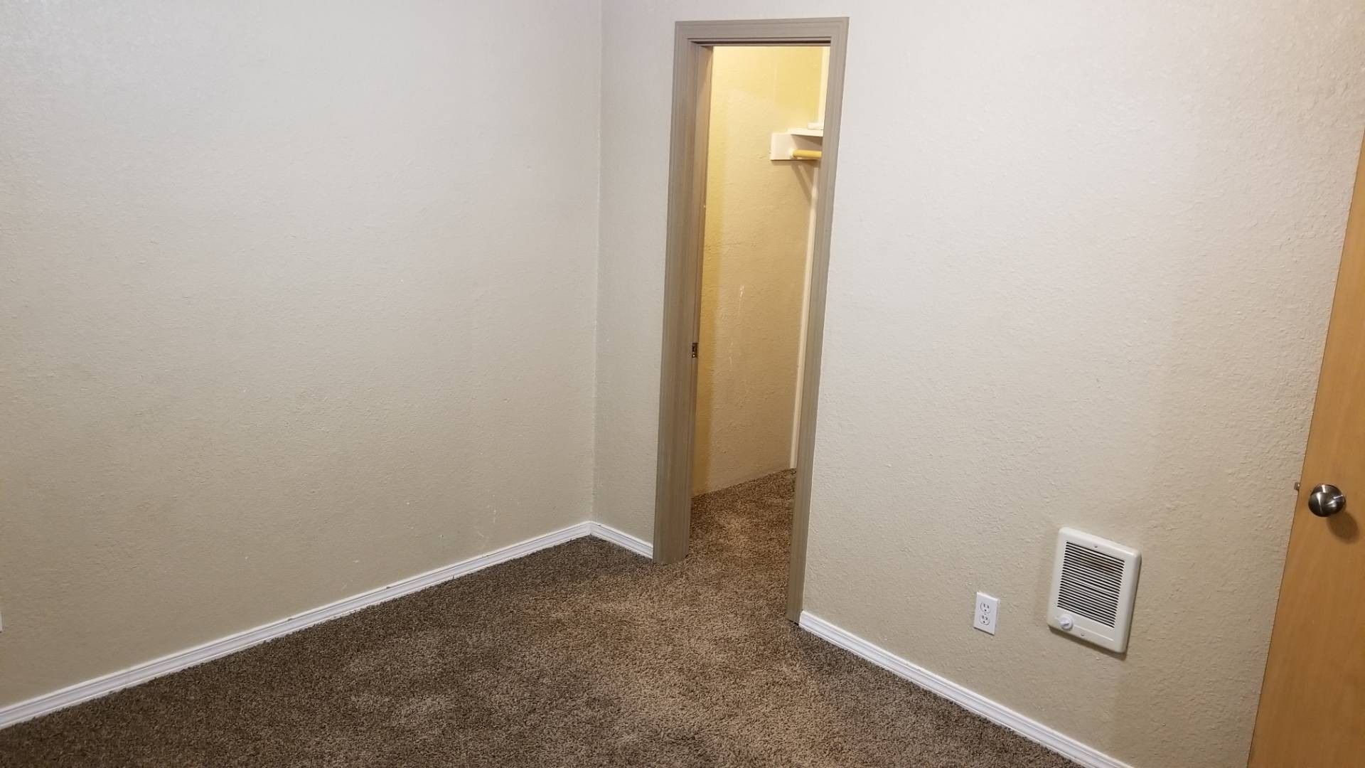 Armory Apartments in downtown Albany Oregon – various-apartment home sizes – bedroom -9.