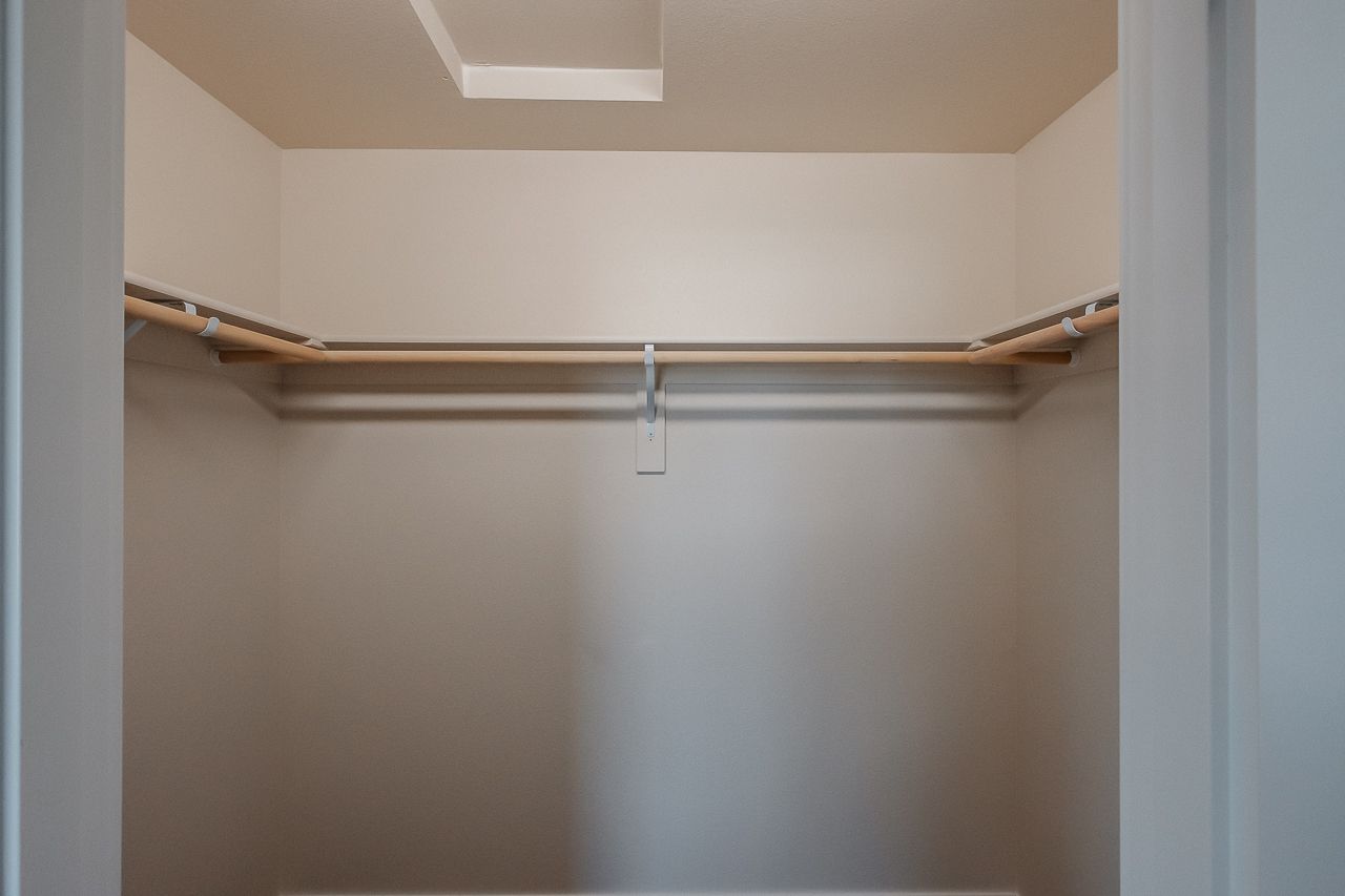 Goodnight Townhomes in Corvallis, OR, Near Oregon State University, four-bed, three-bath – closet.