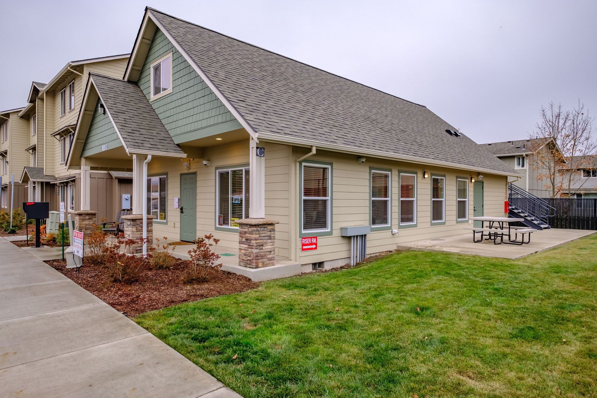 Aspen Place Apartments in Lebanon Oregon, near Western University of Health Sciences – clubhouse.