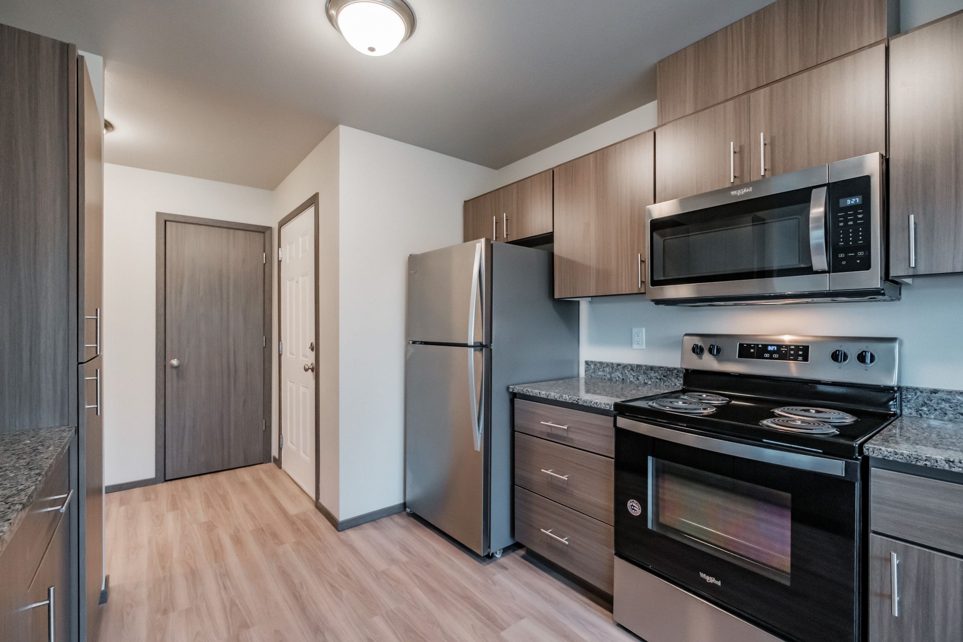 Cherry Glen Apartments in Salem Oregon – two-bedroom two-bathroom apartment home kitchen.