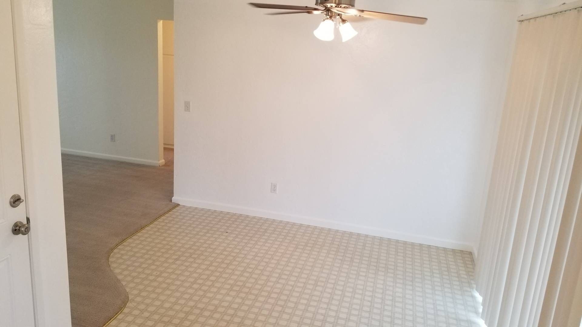 Amanda Lane Duplexes in Millersburg Oregon, two-bedroom one-bathroom – dining room area with fan-light combination.