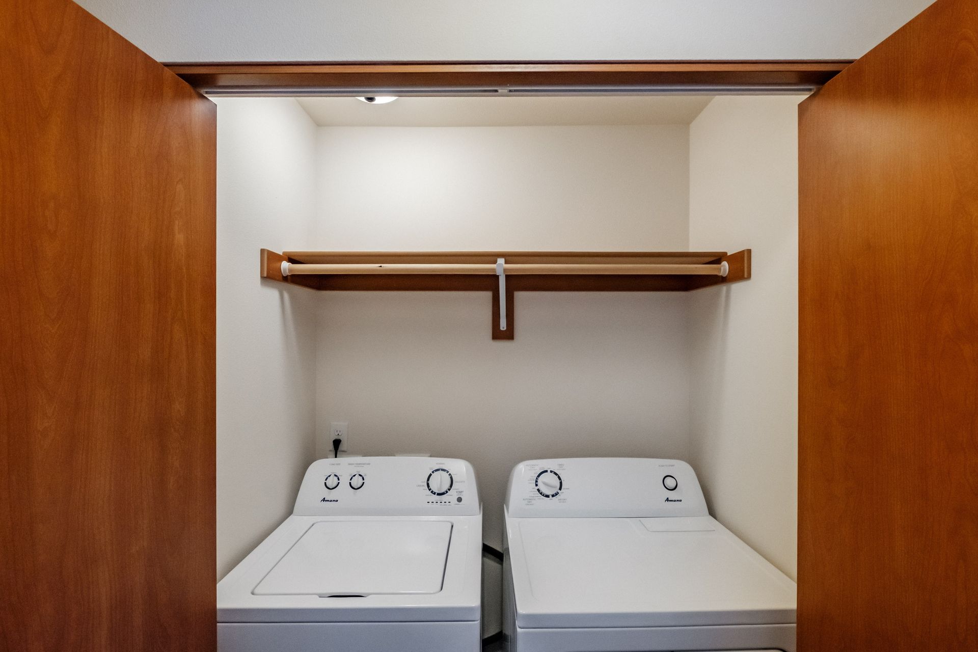 Newcastle Place Apartments in Salem, OR Near Chemeketa Community College, two-bedroom, two-bath – washer, dryer.