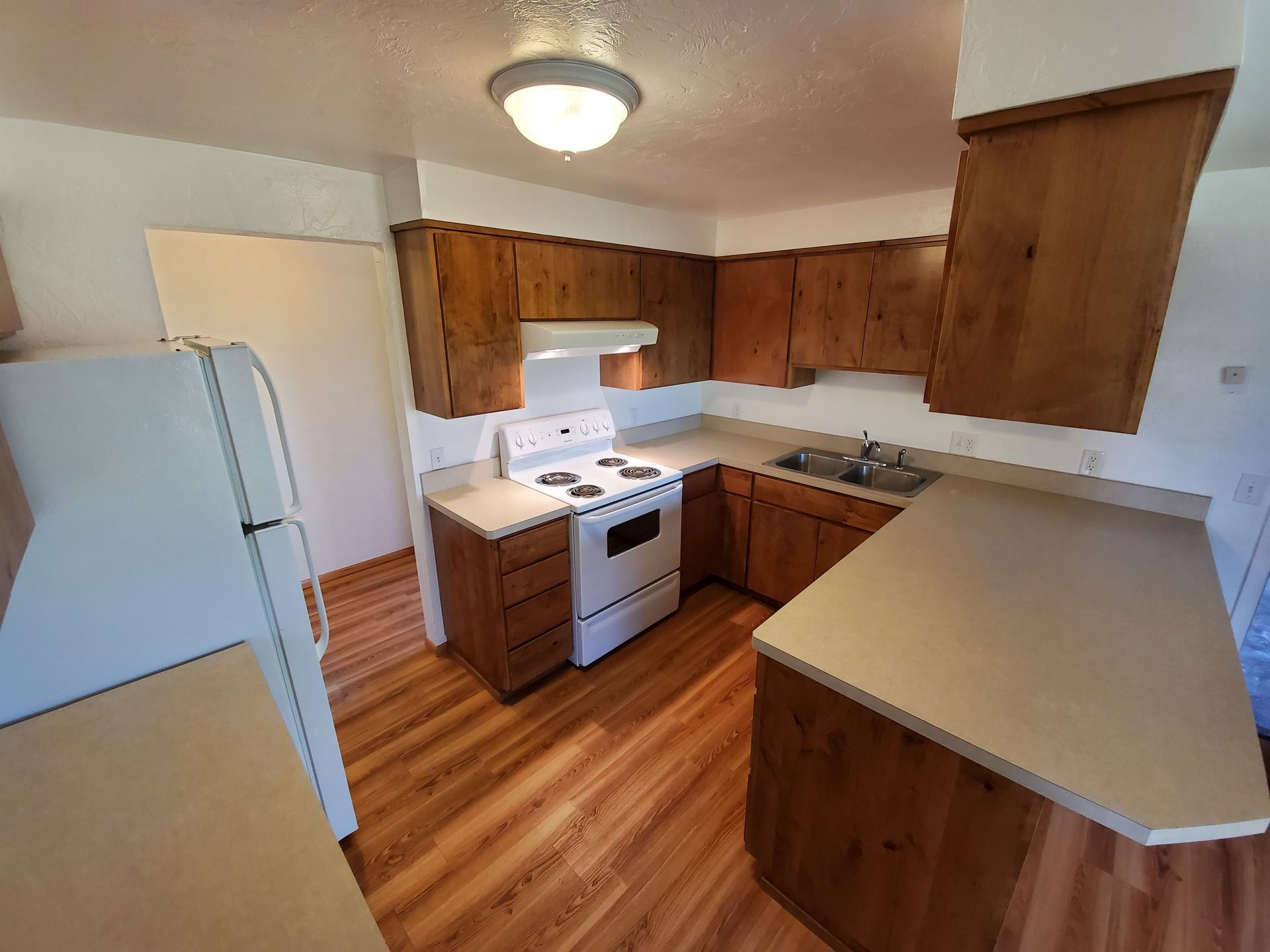 Amanda Lane Duplexes in Millersburg Oregon, three-bedroom two-bathroom – kitchen.