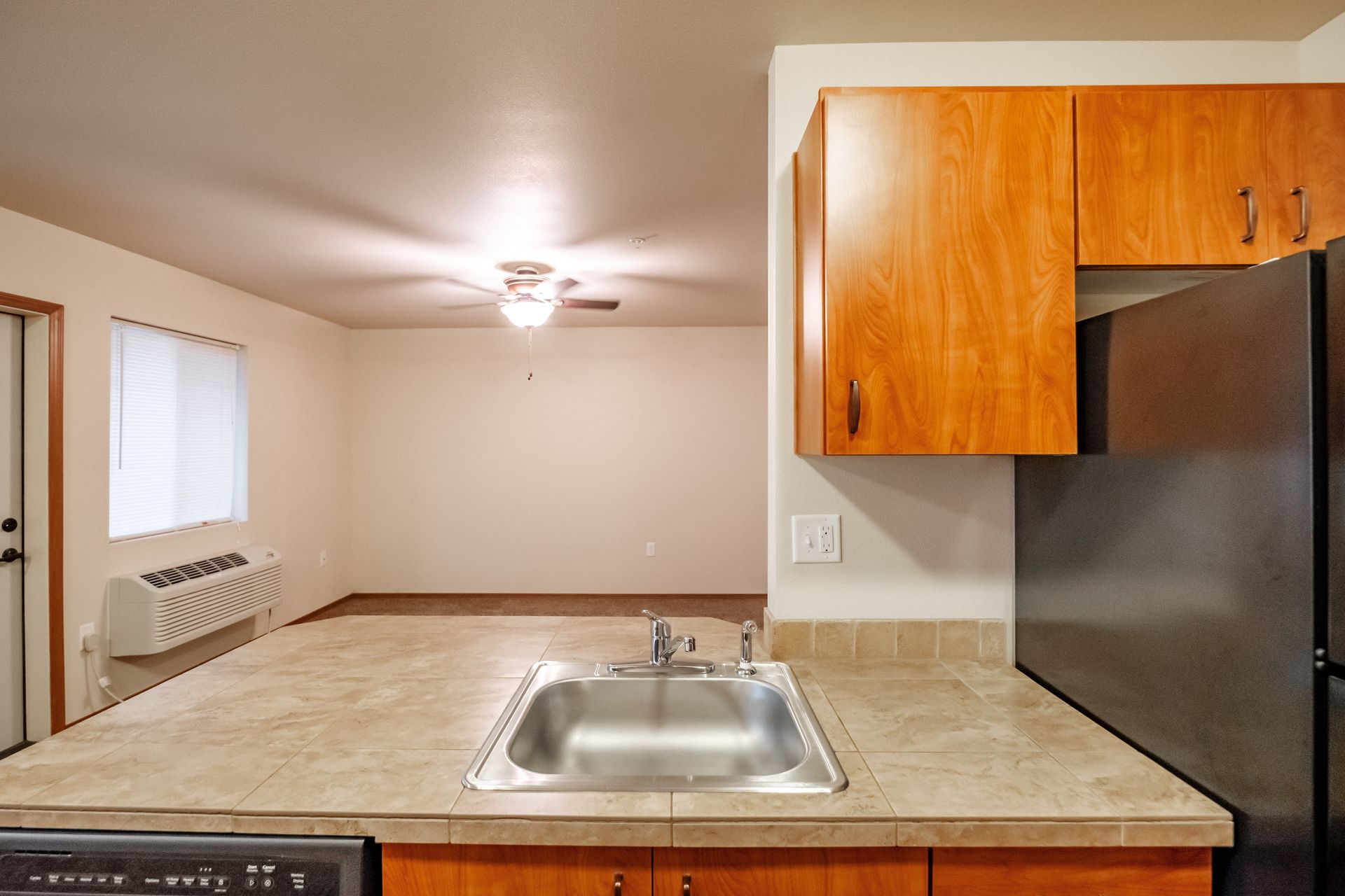 Lafayette Place Apartments in McMinnville, Oregon, near Linfield University – one-bedroom one-bath – kitchen sink.