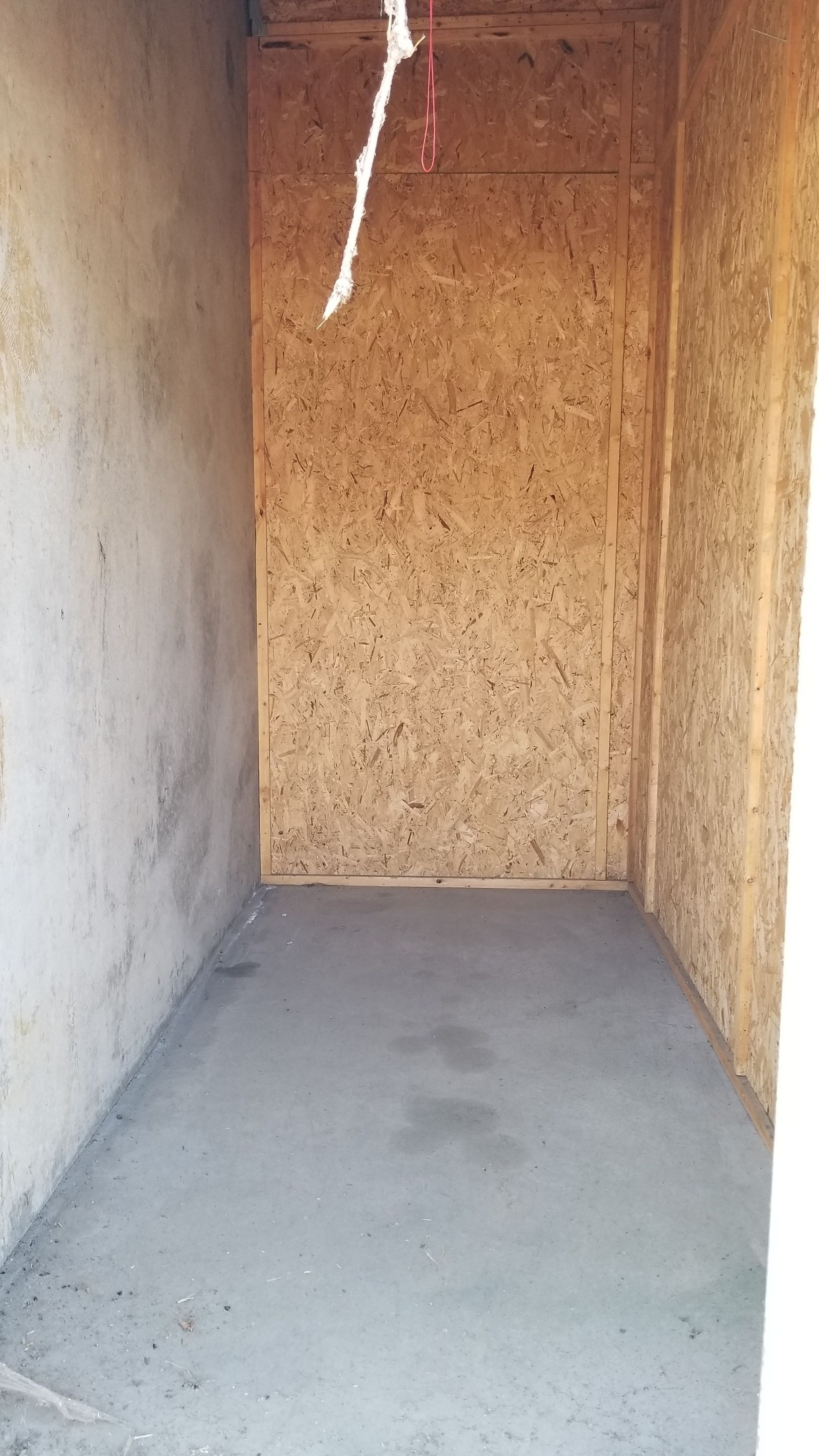 34 Self Store in Tangent Oregon, near Oregon State University – small storage back wall.