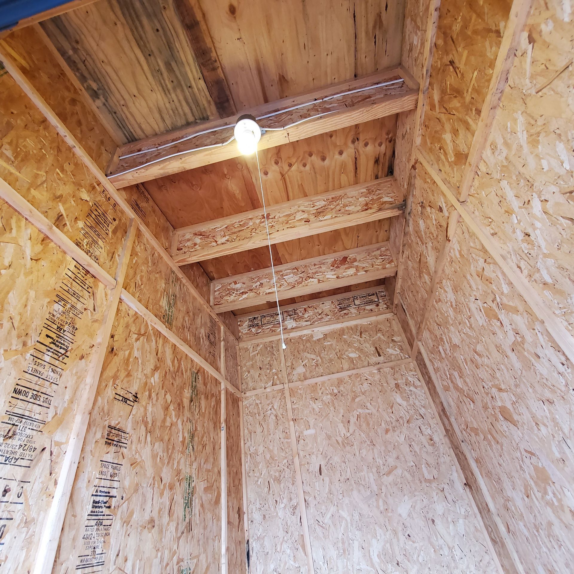 34 Self Store in Tangent Oregon, near Oregon State University – small storage unit ceiling.