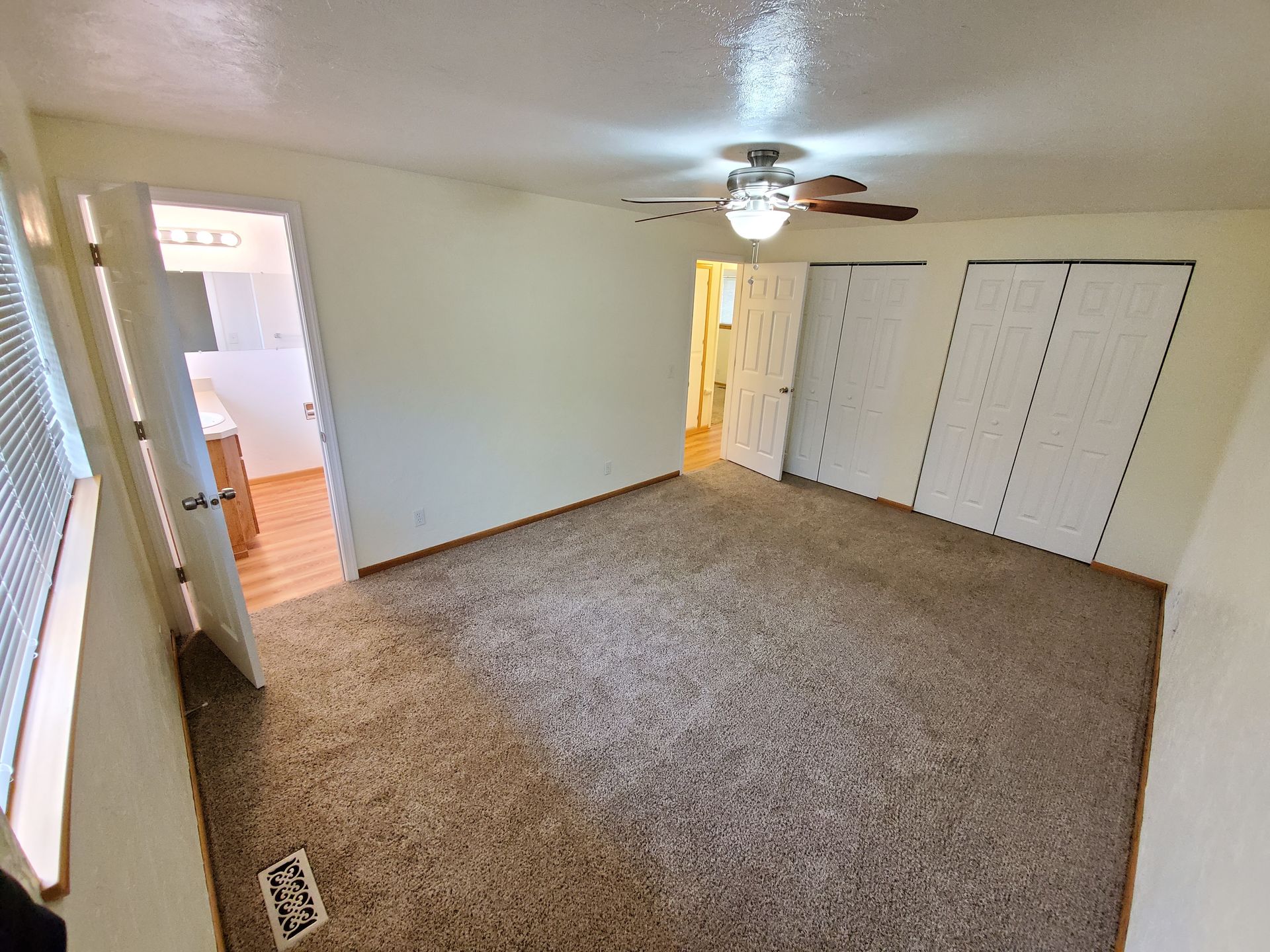 Amanda Lane Duplexes in Millersburg Oregon, three-bedroom two-bathroom – bedroom – 3.