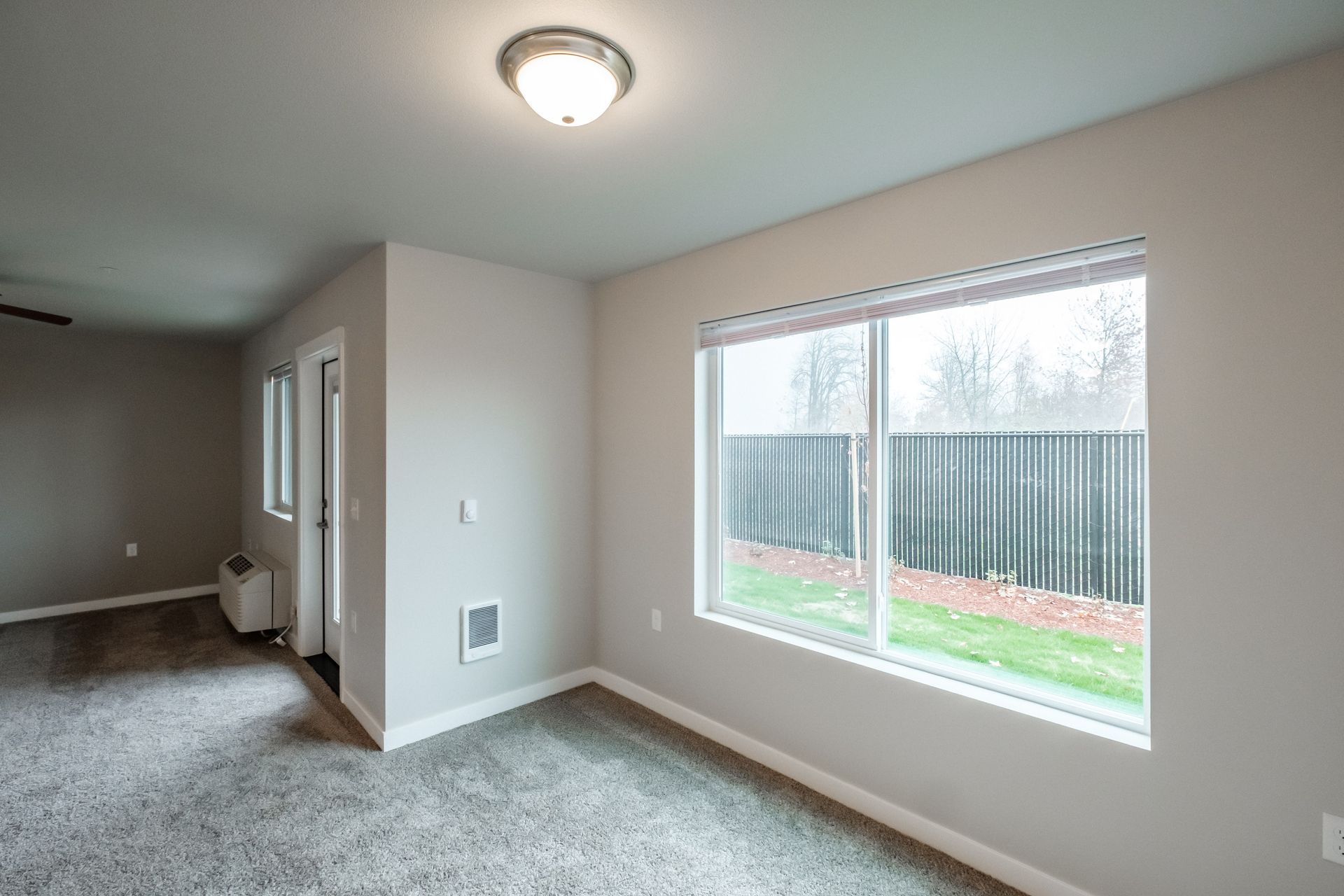Evergreen Valley Apartments in McMinnville Oregon, near Linfield University, two-bedroom two-bathroom – dining room window.