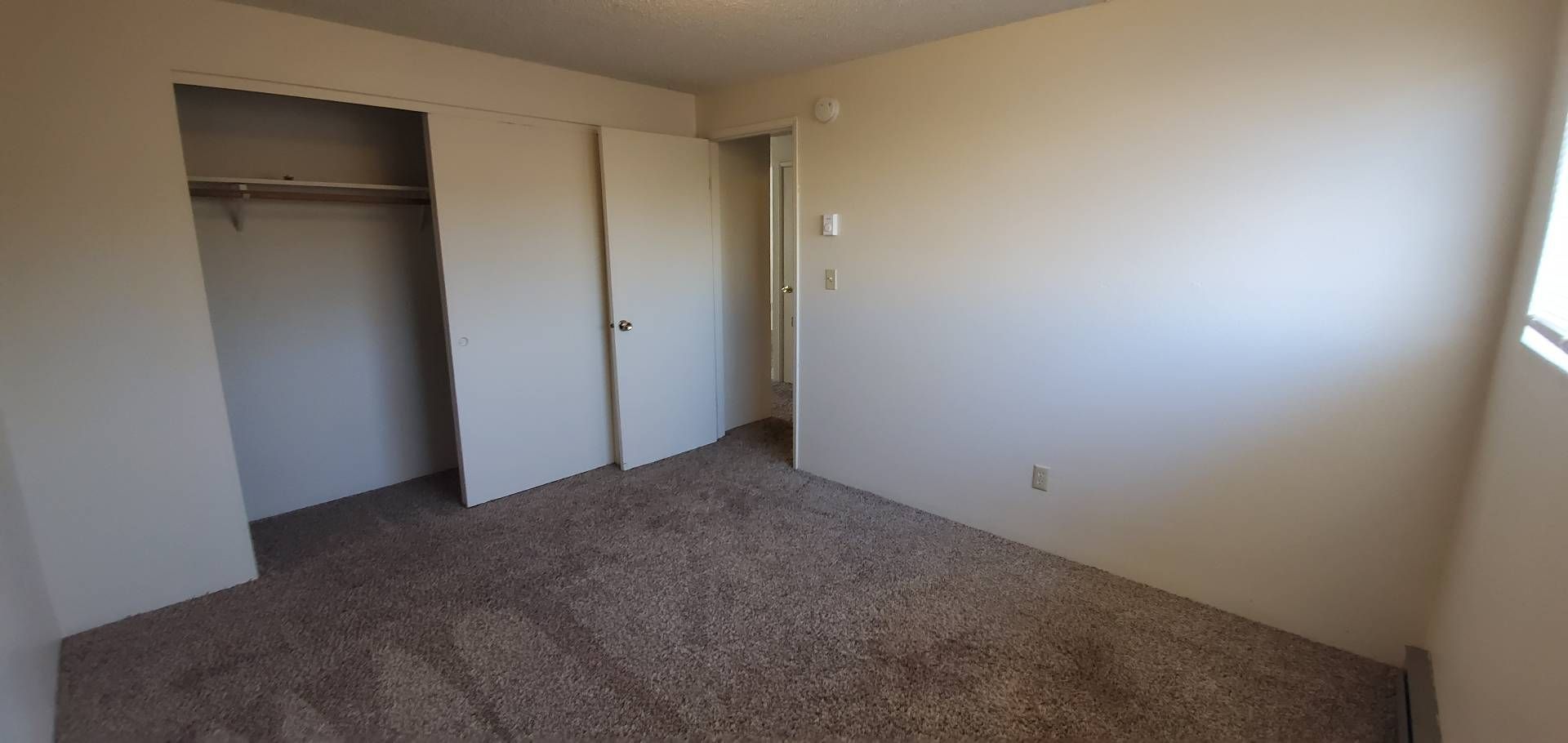 1061 Washington Apartments in Corvallis OR, Near Oregon State University, two-bedroom two-bath – bedroom – 1.