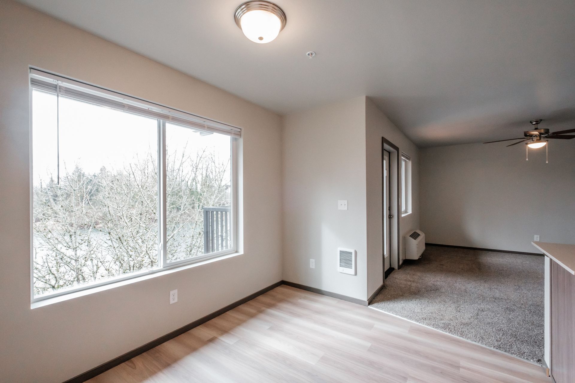 Jefferson Terrace Apartments in Jefferson Oregon – dining room large window.
