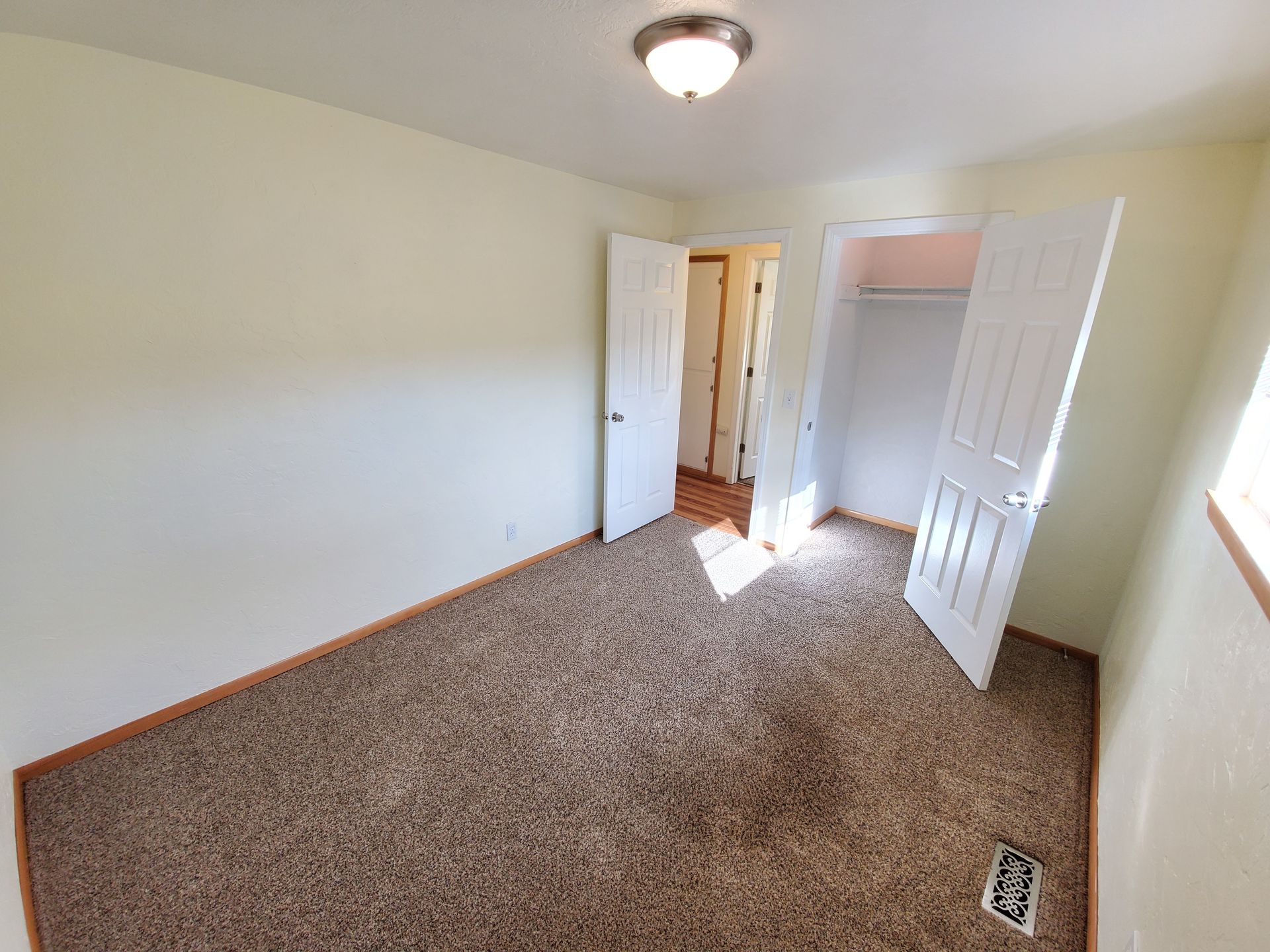 Amanda Lane Duplexes in Millersburg Oregon, three-bedroom two-bathroom – bedroom – 2.