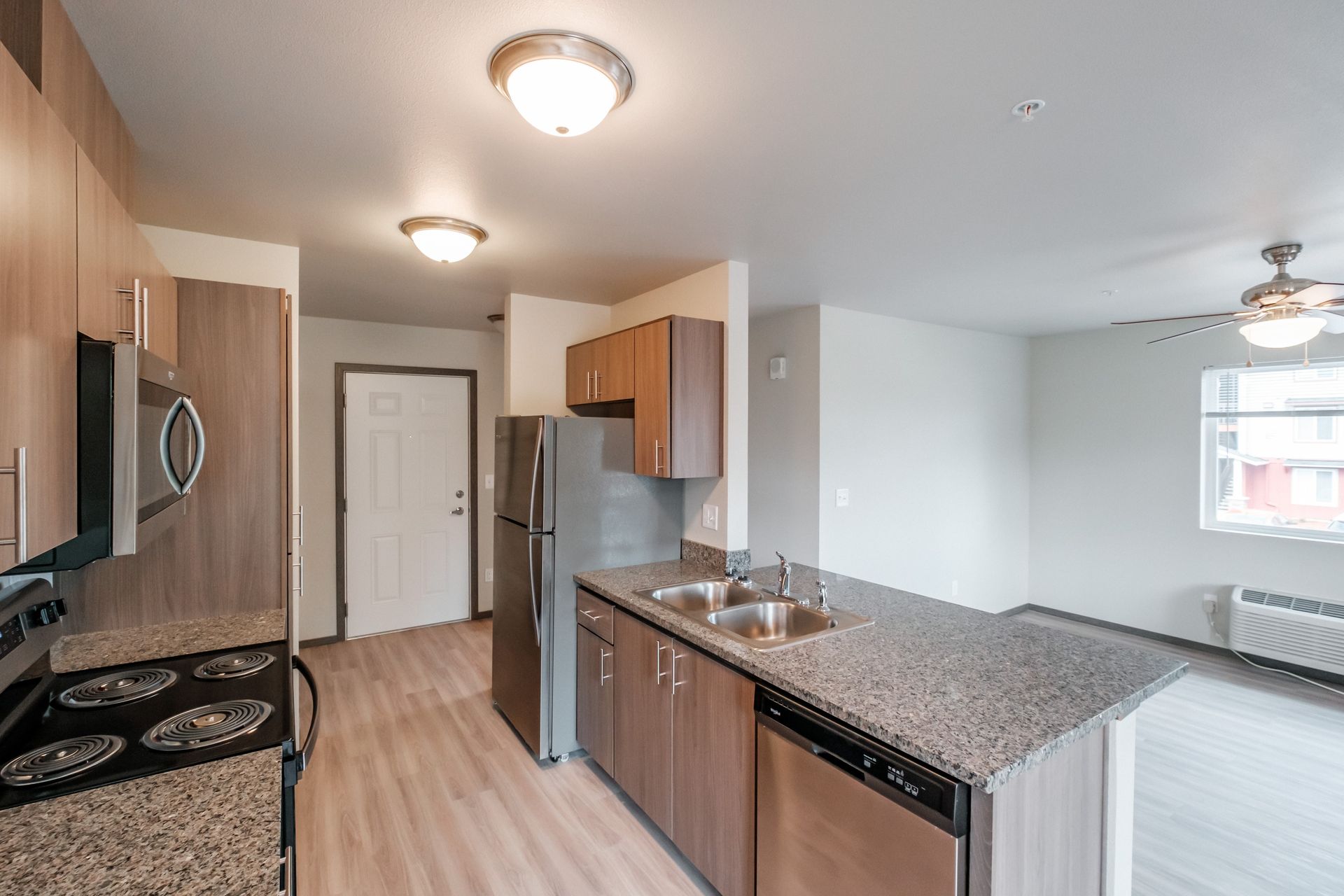 Cherry Glen Apartments in Salem Oregon – one bedroom one bathroom apartment home kitchen - 1