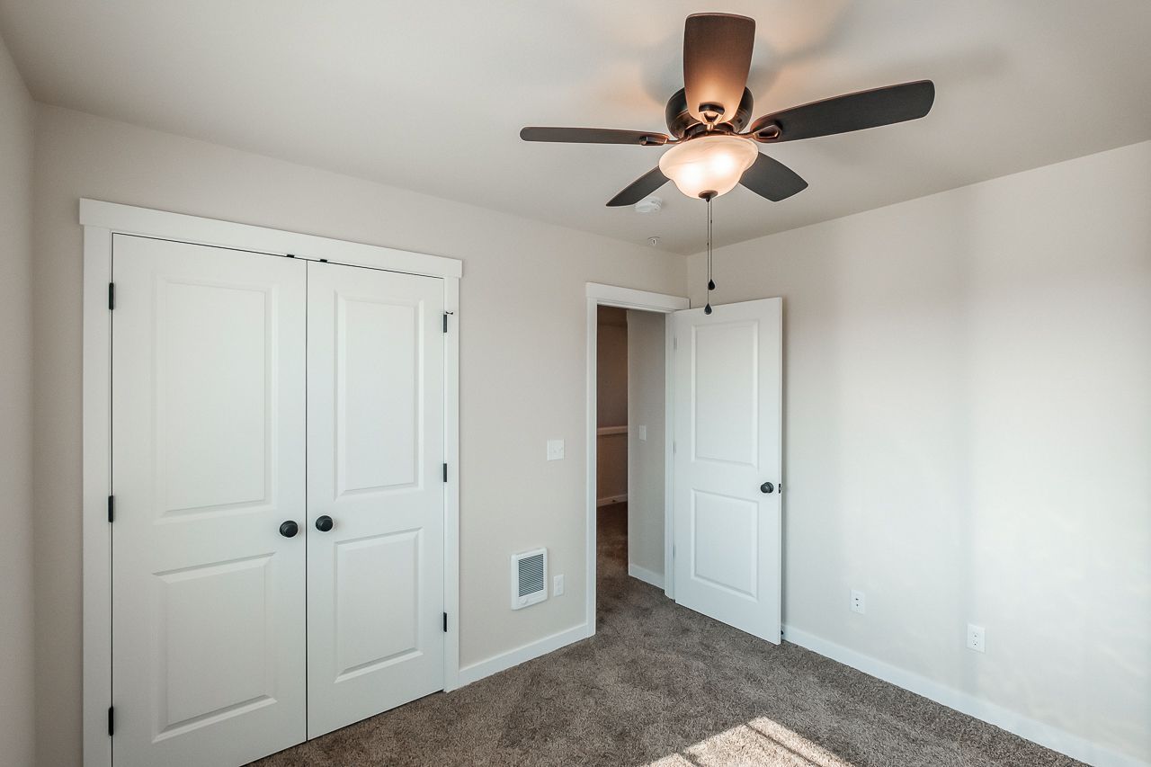 Goodnight Townhomes in Corvallis, OR, Near Oregon State University, four-bed, three-bath –bedroom and closet 3.