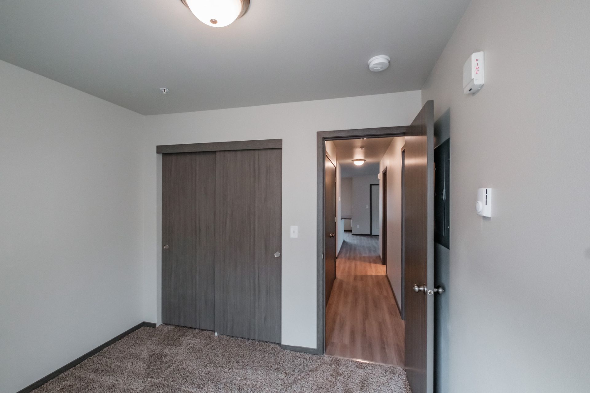 Cherry Glen Apartments in Salem Oregon – two-bedroom two-bathroom apartment home bedroom and closet -2