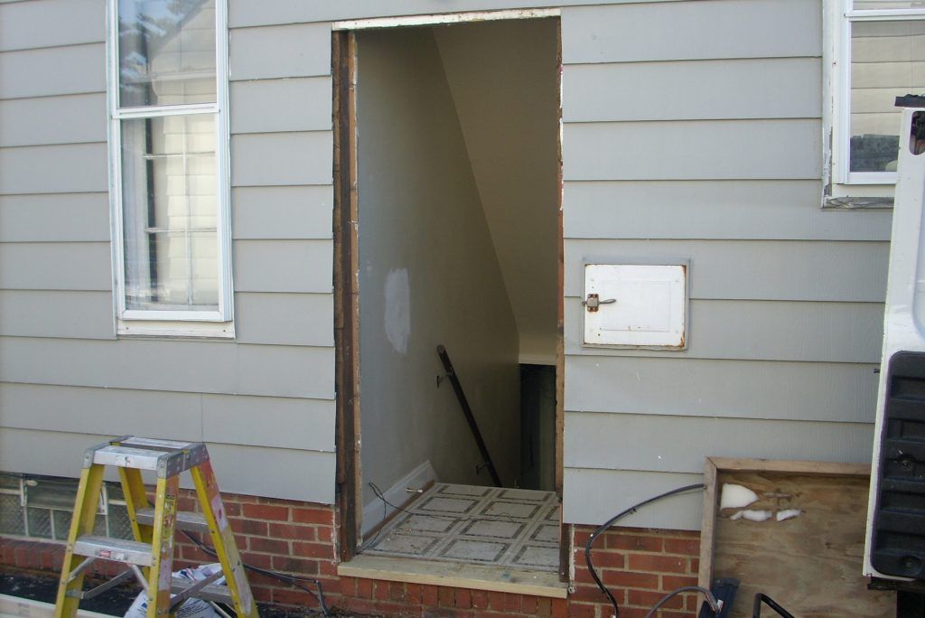 Before Door Installation — Willoughby, OH — Shiloh Painting & Home Services LLC