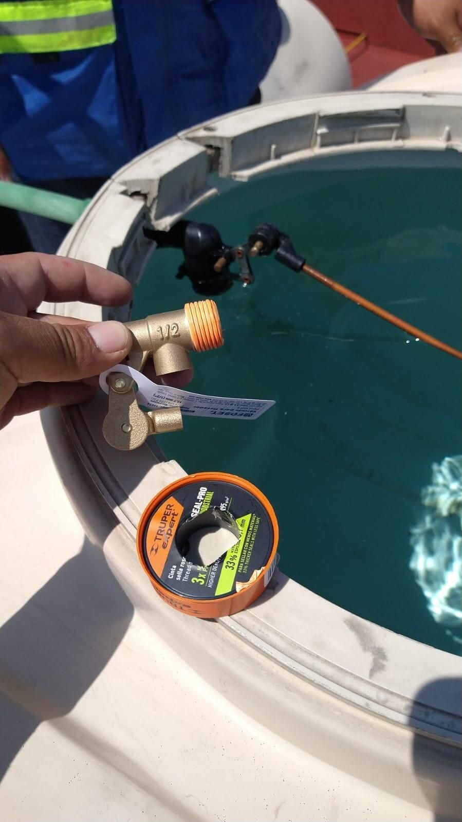 PLOMERO EXPRESS DOTLAX - Instalación y mantenimiento